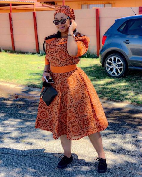 Modern South African Traditional Dresses, Makoti Dresses African Women, Best African Dress Designs, Sotho Traditional Dresses, Sesotho Traditional Dresses, South African Traditional Dresses, African Bridesmaid Dresses, African Traditional Wear, African Attire Dresses