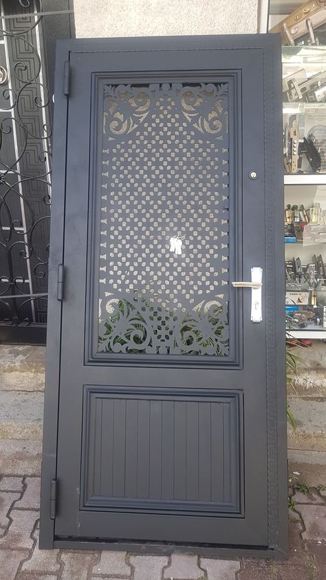 Iron Safety Door Design, Cnc Door Design, Unique Doors Interior, شواية فحم, Modern Steel Gate Design, Latest Door Designs, Door And Window Design, Gate Designs Modern, House Main Door Design