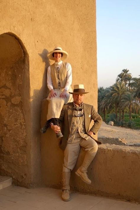 Flapper Costume Halloween, Flapper Halloween, Egypt Today, Vintage Safari, Adventure Outfit, Safari Adventure, Women Ties, Adventure Style, Steampunk Costume