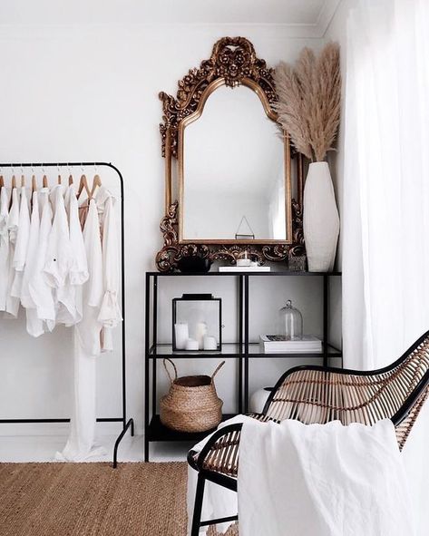 Minimalist Room, Makeup Room, Live Forever, Decoration Inspiration, Bedroom Inspo, Interior Inspo, Home Fashion, New Room, 인테리어 디자인