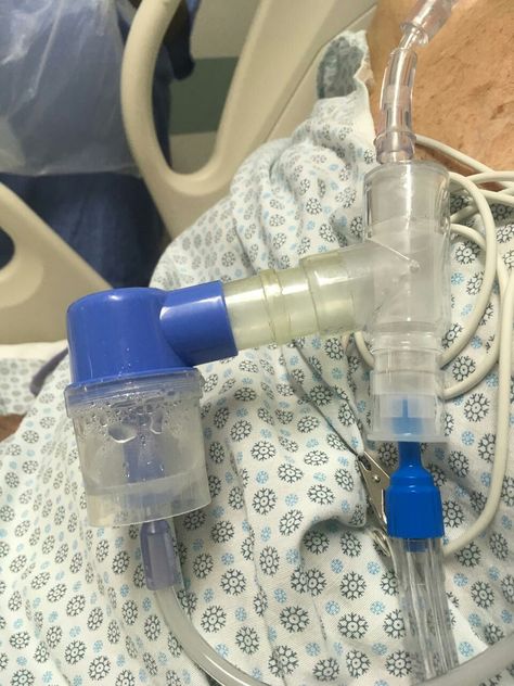 Hospital Pictures Accident, Prank Ideas, Father Picture, Nursing School Inspiration, Hospital Food, Hospital Room Snapchat Stories, Oxygen Cylinder, Hospital Pictures, Hospital Room