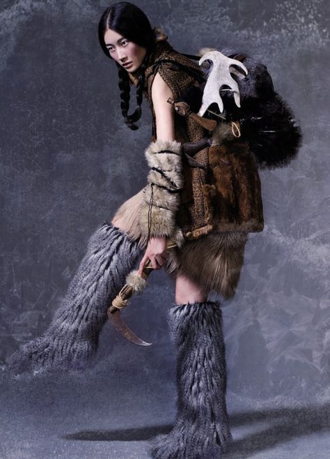 Like many of the indigenous peoples of Siberia, the Yakuts practiced shamanism, who originally lived around the Olkhon and the region of Lake Baikal. But during the 13th century they migrated to th… Ice Age, Vogue Korea, Fur Boots, 인물 사진, Ethnic Fashion, Costume Design, Asian Fashion, Beautiful People, Fashion Photography