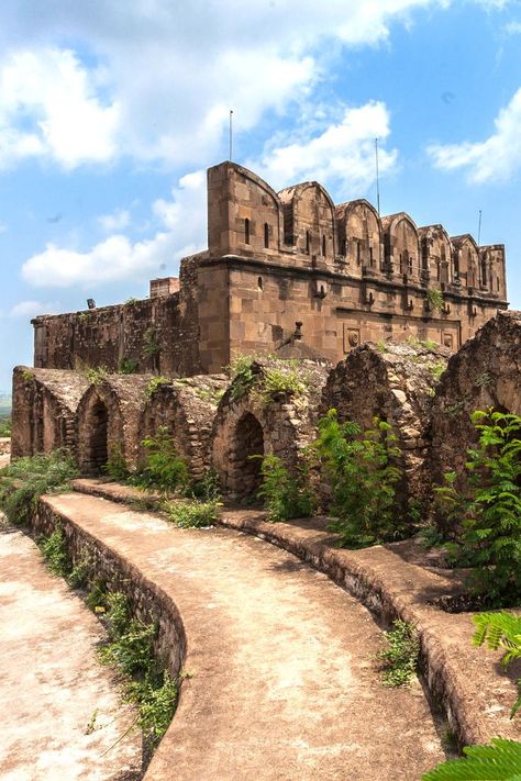 12 Historical Places In Pakistan You Need To Visit Places In Pakistan, Mughal Architecture, Historical Places, Natural Heritage, Historical Period, Historical Landmarks, Cultural Diversity, Ancient Architecture, Historical Place