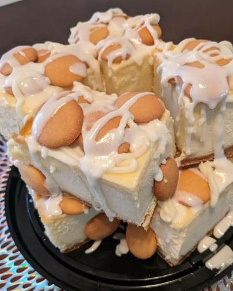 Banana Pudding Cheesecake Squares, Instant Banana Pudding, Vanilla Wafer Crust, Pecan Cobbler, Pudding Cheesecake, Cheesecake Squares, Banana Pudding Cheesecake, Cheesecake Toppings, Banana Cheesecake