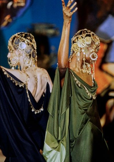 John Galliano Dior, Galliano Dior, 1990s Fashion, John Galliano, Couture Fashion, Runway Fashion, Muse, High Fashion, Egypt