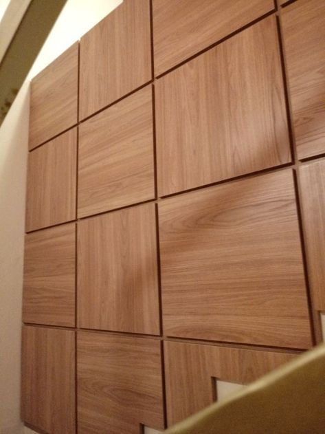 Wall Paneling Modern, Wood Wall Paneling Modern, Wooden Panel Wall, Wall Cladding Interior, Wooden Wall Cladding, Wall Cladding Designs, Wooden Ceiling Design, Wooden Panelling, Wood Wall Design