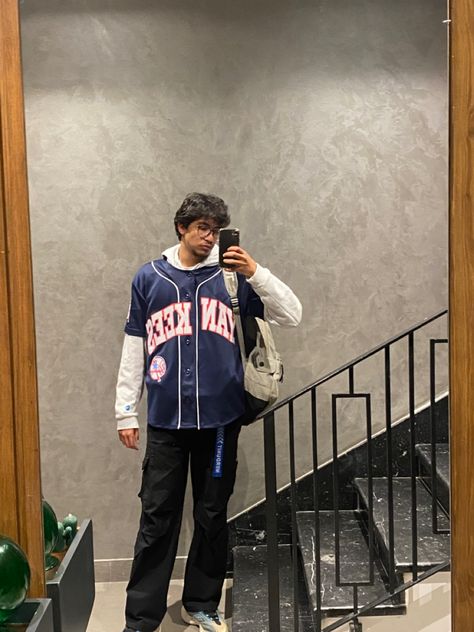 Men’s Baseball Jersey Outfit, Mens Baseball Jersey Outfit, Baseball Game Outfit Men, Baseball Shirt Outfit Mens, Jersey Over Hoodie, Hockey Jersey Outfit Mens, Baseball Jersey Outfit Men, Clothes Summer Aesthetic, Summer Aesthetic Art