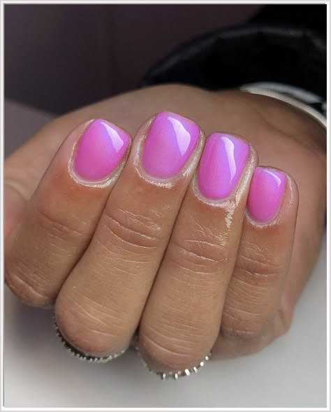 Discover the secrets to creating long-lasting, beautiful vacation nails that will last for weeks. Summer Nails Bright, Fake Gel Nails, Ballerina Acrylic Nails, Sunset Nails, Nails Bright, Fun Summer Nails, Nails Pretty, Pink Glitter Nails, Bright Summer Nails