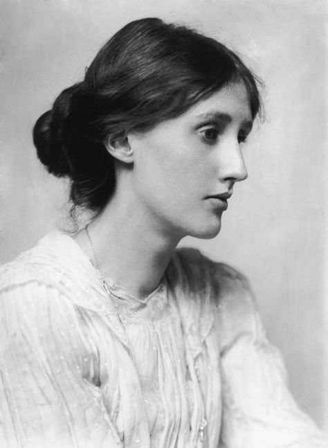 10 Quotes You Should Adopt in Your Everyday Life Virginia Woolf Quotes, Virginia Wolf, Margaret Sanger, Vita Sackville West, Bloomsbury Group, Becoming A Writer, Women Writers, Stream Of Consciousness, Jack Kerouac