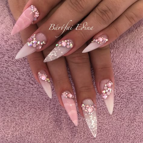 Pink Nails Ideas 2024, Hot Pink Nails With Rhinestones, Pink Rhinestone Nails, Pink Gem Nails, Pink Sparkly Nails, Bedazzled Nails, Nails Acryl, Nail Designs Bling, Stilleto Nails Designs