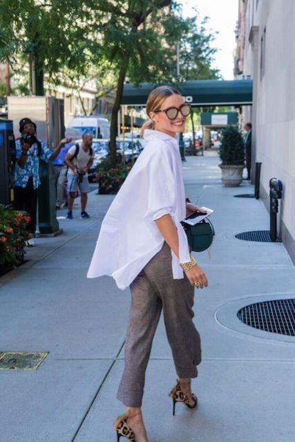 La camicia bianca: come indossare1 Estilo Olivia Palermo, Style Désinvolte Chic, Mode Tips, Olivia Palermo Style, Mode Casual, Looks Street Style, Olivia Palermo, Moda Vintage, Looks Chic