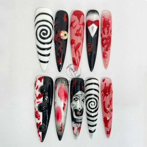 Horror Nails Stiletto, Saw Inspired Nails, Scary Clown Nails, Scary Halloween Nails, Ongles Halloween, Halloween Nails Short, Clown Scary, Halloween Nail Decals, Nail Halloween