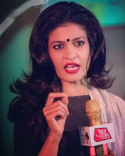 Rubika Liyaquat, Anjana Om Kashyap, 15 August Photo, Hd Photos Free Download, Shivangi Joshi Instagram, Movie Actress, Beauty Images, Body Curves, News Anchor