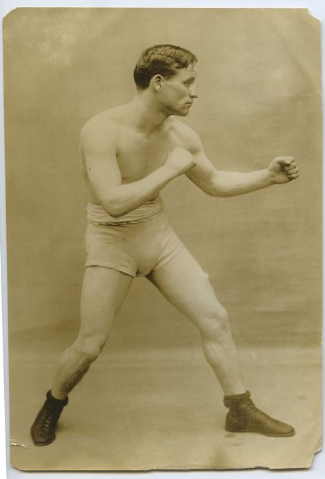 . Vintage Boxer Photography, Mma Techniques, Kinsey Scale, Boxing Techniques, Vintage Boxer, Boxing History, Boxer Pants, People Dont Understand, Shake Hands