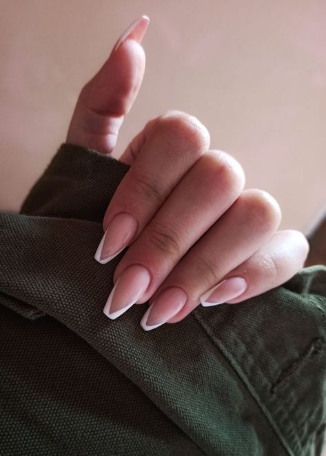 Balarina Nails Medium, Coffin Bridal Nails, Deep V Cut French Tip Nails, V Cut French Tip Nails, French Tip Acrylic Nails, Work Nails, Casual Nails, Classy Acrylic Nails, Soft Nails