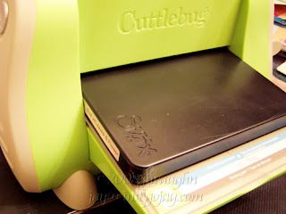 Embossing Projects, Cuttlebug Machine, Cuttlebug Ideas, Bigz Dies, Card Making Tools, Crafting Techniques, Cricut Cuttlebug, Embossing Techniques, Card Making Tips