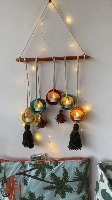 New Crafts DIY home decor ideas 2022 https://youtu.be/poB96CwsNTY Wall Decor Diy, Diwali Decorations At Home, Bangles Diy, Diy Diwali Decorations, Flower Decorations Diy, Diwali Diy, Diy Wall Art Decor, Glass Bangles, Diy Home Decor Ideas