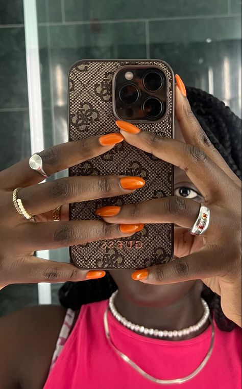 Denim Inspired Nails, Orange Nails Oval, Dark Orange Chrome Nails, Deep Orange Nails, Chrome Orange Nails, Leo Inspired Nails, Orange Nails Aesthetic, Orange Fall Nails Acrylic, Ombre Nails Orange