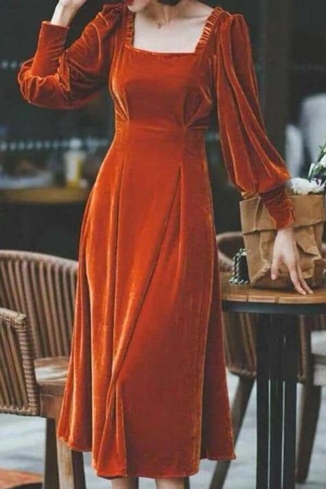 Vintage Velvet Dress, Velvet Dress Casual, Velvet Dress Designs, Long Sleeve Velvet Dress, Vintage Midi Dresses, Velvet Dresses, فستان سهرة, Long Sleeve Casual Dress, Velvet Fashion