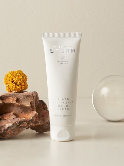 Dr. Barbara Sturm Super Anti-aging Hand Cream Anti Aging Hand Cream, Anti Aging Hands, Dr Barbara Sturm, Barbara Sturm, Beauty Boost, Beauty Regime, Product Shots, World Class, Hand Cream