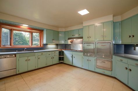 1950’s Kitchen, Mid Mod Kitchen, Blue Countertops, Most Beautiful Homes, Contemporary Kitchen Cabinets, Grosse Pointe, Modern Kitchen Island, Lake Shore, Mid Century Modern Kitchen