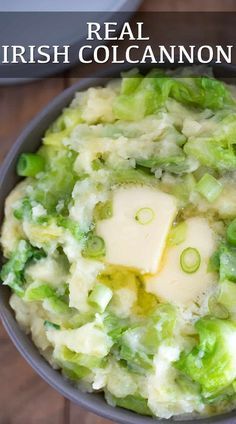 Irish Dinner Recipes, Irish Colcannon, Irish Dinner, Irish Recipes Authentic, Irish Cooking, Irish Cuisine, Irish Butter, Scottish Recipes, Potato Side Dishes