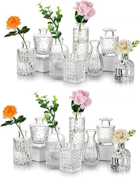 Small Glass Table Centrepieces Flowers Vase�：Glasseam 16Pcs Vintage Mini Bud Sweet Pea Vases Set Cut Crystal Clear Narrow Neck Bottles for Roses Pampas Grass Wedding Living Room Dining Decoration : Amazon.co.uk: Home & Kitchen Small Vase Centerpiece, Small Glass Table, Modern Floral Centerpieces, Table Centerpiece Flower, Glass Vases Centerpieces, Boho Vase, Vase Transparent, Small Vases, Clear Vases