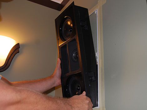 How to Install In-Wall Surround-Sound Speakers: DIY Tech Theatre Diy, Home Theater Installation, Home Theater Furniture, Home Theater Decor, Surround Speakers, Best Home Theater, Surround Sound Speakers, Diy Tech, Home Theater Setup