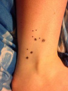 Lion Constellation Tattoo, Leo Star Tattoo, Leo Star Sign Tattoo, Constellation Lion, Small Leo Tattoo, Leo Symbol Tattoos, Tattoo Leo, Leo Sign Tattoo, Zodiac Signs Leo Tattoo