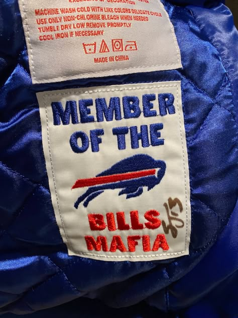 Buffalo Bills Aesthetic, Bills Aesthetic, Buffalo Bills Stuff, Nfl Wallpaper, Bills Mafia, Buffalo Bills Football, Theme Board, Bills Football, Josh Allen