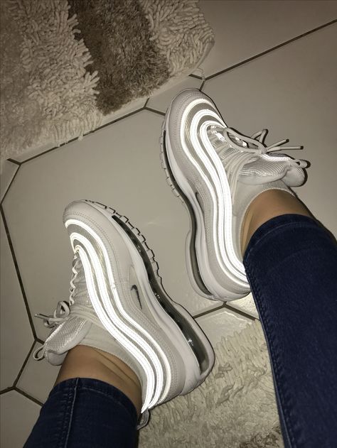 -CHAUSSURES-👟 Basketball Baby, Fashion Male, Fresh Shoes, White Nike, Nike Air Max 97, Slides Shoes, Dream Shoes, Sneaker Heels, Shoe Game