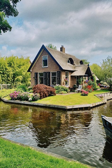 Netherlands House Design, Giethoorn Netherlands Photography, Holland House Netherlands, Dutch Country House, Netherlands Farmhouse, Netherlands Village, Netherlands House, House Netherlands, Giethoorn Netherlands