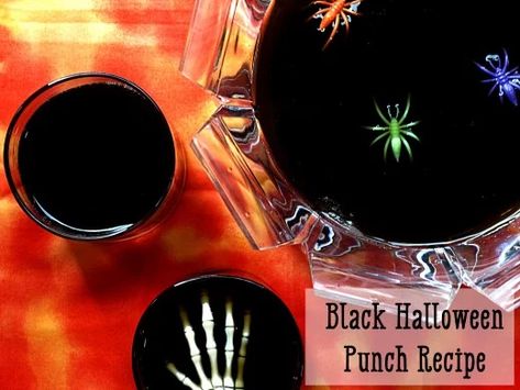 Drink Ideas For Kids, Spooky Halloween Punch, Star Wars Cupcake Toppers, Punch Recipes For Kids, Black Punch, Star Wars Birthday Party Ideas, Halloween Punch Recipes, Star Wars Theme Party, Star Wars Invitations