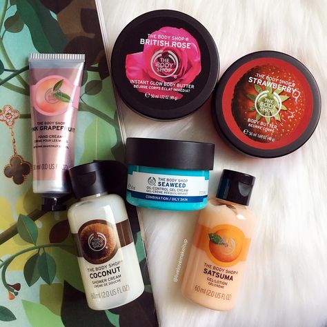 Body Shop Products, Dry Hand Skin, Body Shop Skincare, Shower Lotion, Body Shop Tea Tree, Acne Free Skin, Body Shop At Home, Skin Care Shopping, Female Body