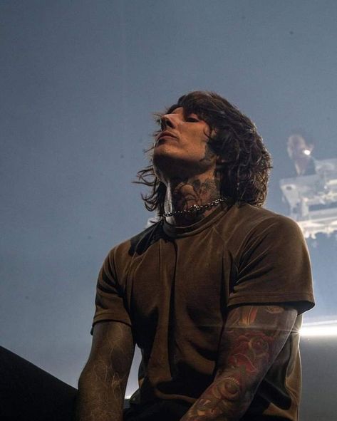 Metal Boy, Oli Sykes, Oliver Sykes, Music Pics, Music Do, Bring Me The Horizon, Emo Boys, Real Girls, The Horizon