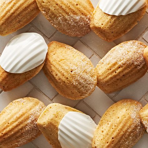 Delish French Desserts Easy, Baking Pastries, French Madeleines, Microwave Chips, Genoise Cake, Madeleine Recipe, French Dessert, December Birthday, Pastry Brushes