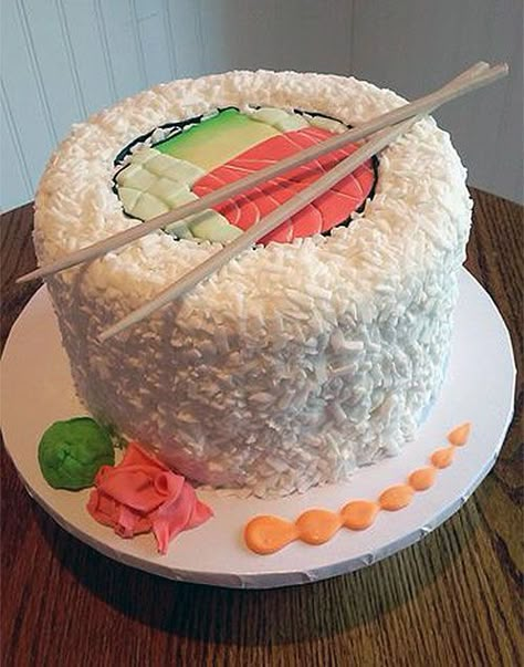 Sushi Cake Birthday, Sushi Cake, White Birthday Cakes, Sushi Party, Funny Birthday Cakes, Beautiful Birthday Cakes, Crazy Cakes, Beautiful Birthday, Cool Birthday Cakes