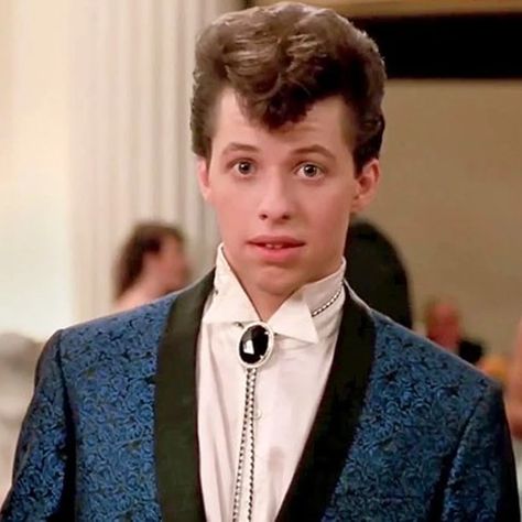 The trouble with Duckie: How "Pretty in ... John Cryer, John Hughes Movies, Jon Cryer, Brat Pack, John Hughes, Pink Images, 80s Movies, Pink Wallpaper Iphone, Teenage Boys