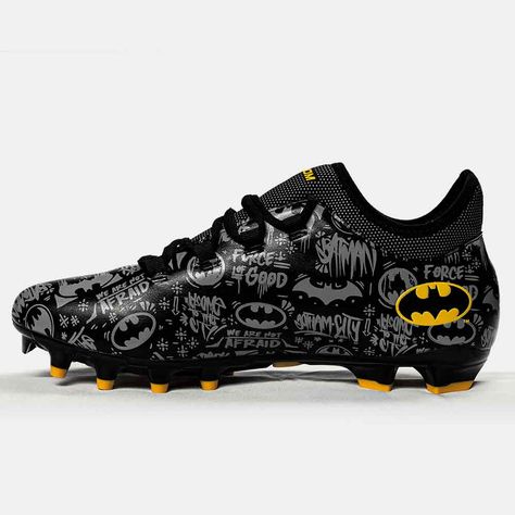 Inspired by the gritty streets of Gotham City, these cleats are crafted with an edgy black colorway, complete with iconic Batman details. The neoprene upper is lightweight that has a secure and locked-in fit that will have you feeling invincible. Plus, the durable outsole is engineered with strategically placed studs to provide unbeatable traction on any surface, so you can make quick cuts and juke your way to the endzone like a true superhero. Product Specs Lightweight synthetic upper for ultim American Football Cleats, Be Your Own Hero, Kids Uniforms, Youth Football, Football Cleats, Gotham City, Air Zoom, Gifts For Men, Gotham