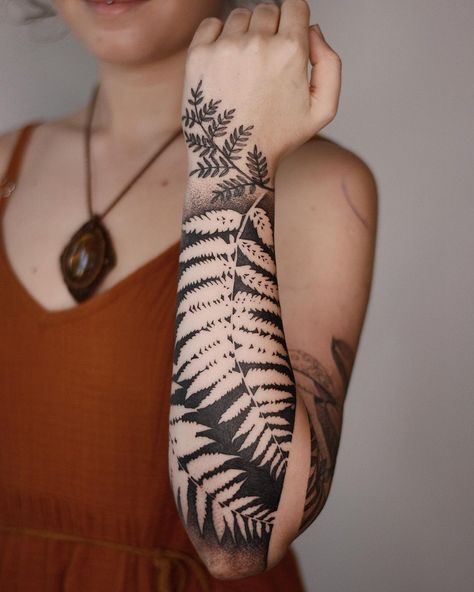 Negative Tattoo, Polish Tattoos, Fern Tattoo, Free Hand Tattoo, Plant Tattoo, Botanical Tattoo, Nature Tattoos, Dope Tattoos, Forearm Tattoos