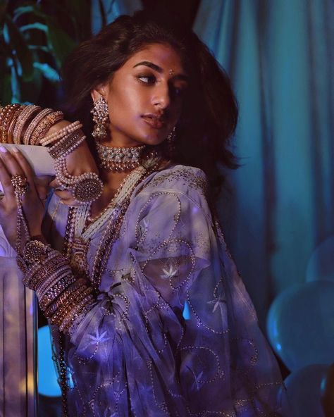 Indian fashion Hamel Patel, Wallpaper For Android, Indian Aesthetic, Wallpaper Download, I'm In Love, Brown Girl, Saree Look, Girls Fashion Clothes, Photoshoot Inspiration