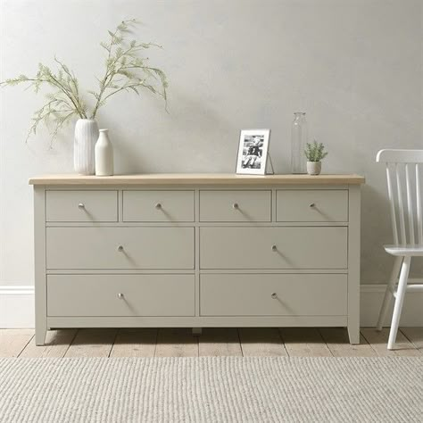 Ikea Dresser Makeover, Beautiful Bedroom Furniture, Wide Chest Of Drawers, Ikea Dresser, Oak Bedside Tables, Small Kitchen Layouts, Ikea Hemnes, Small Sideboard, Ikea Hacks