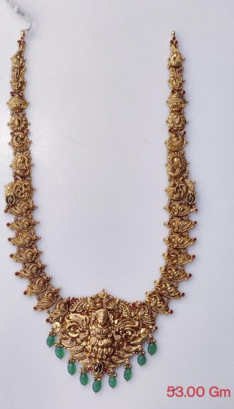 Haram Designs Gold Latest, Gold Wedding Jewelry Necklace, Victorian Jewelry Necklace, Nakshi Jewellery, Temple Work, Pretty Gold Necklaces, Haram Designs, House Images, Gold Haram