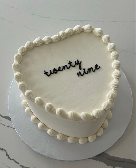 29 Birthday Ideas For Her, 27th Birthday Cake, 30th Birthday Cake For Women, 29th Birthday Cakes, 26 Birthday Cake, Birthday Cake For Women Simple, 24th Birthday Cake, Birthday Cake Writing, Small Birthday Cakes