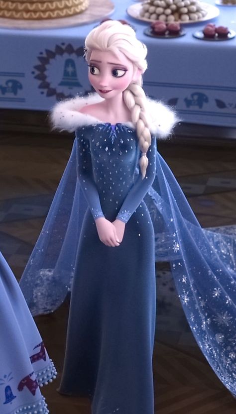 Elsa Christmas, Elsa Dresses, Nora Danish, Olaf's Frozen Adventure, Frozen Elsa Dress, Frozen Queen, Elsa Olaf, Frozen Dress, Frozen Pictures