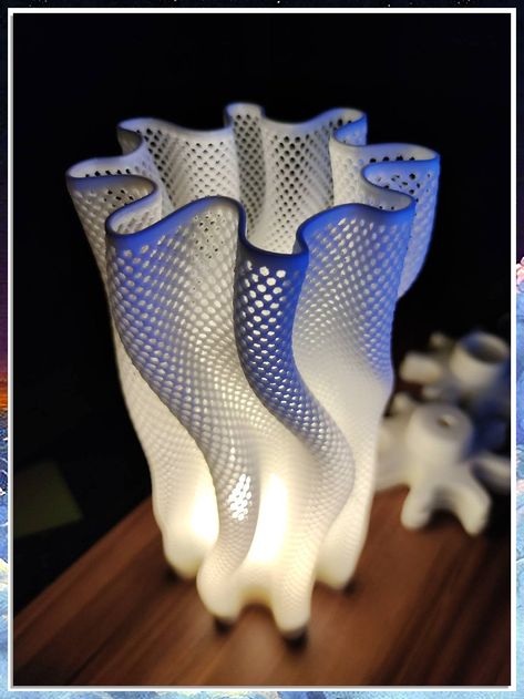 Looking to add a touch of creativity to your space? Check out these 8 brilliant origami lamp ideas that will illuminate your room in style! From intricate designs to minimalist masterpieces, discover the perfect origami lamp to suit your taste. Transform your space with these creative tips and let the warm glow of these unique lamps brighten up your home. Lego Lamp, 3d Printed Lamp, 3d Printed Furniture, Origami Lamp, 3d Printing Business, 3d Printing Art, 3d Lamp, 3d Printed Objects, 3d Printing Projects