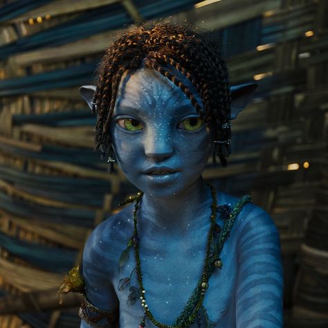 Trinity Bliss as Tuk, in “Avatar: The Way of Water” (2023). Tuktirey Avatar, Trinity Bliss, Avatar 2 Movie, Avatar Babies, Water Icon, Avatar The Way Of Water, Best Swimmer, Avatar James Cameron, Avatar Films