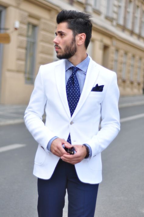 onlymenstyle: Follow us for more men’s style! White Blazer Men, Chesterfield Coat, Navy Dress Pants, Mens Fashion Blog, White Suit, Mode Casual, Plaid Dress Shirt, Well Dressed Men, Mens Fashion Suits