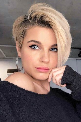 Let Style-Improving And Face-Flattering Asymmetrical Haircut In Your Life ★ See more: https://lovehairstyles.com/asymmetrical-haircut-ideas/ Chubby Face Haircuts, Asymmetrical Pixie Cuts, Asymmetrical Haircut, Short Spiky Hairstyles, Haircut Women, Latest Short Haircuts, Short Hairstyles For Thick Hair, Long Pixie, Medium Hairstyles