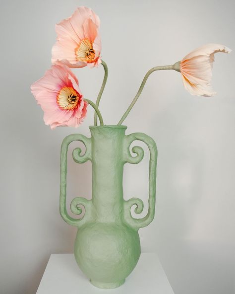 Volute in Sage with paper poppies 🌿🌸 Get a little discy discount when you sign up to my mailing list 🙊 #texturalsculpture #sculpturalvase #interiorstyling #sustainableliving #trashtotreasure #decorativeobjects #contemporarydecor #homewares #paperwasteart #1000vases #contemporarypottery #sustainableart Ceramic Vessels Ideas, Abstract Ceramics, Colourful Eclectic, Hallway Lights, Paper Poppies, Vase Ideas, Ceramics Pottery Bowls, Contemporary Pottery, Sustainable Art